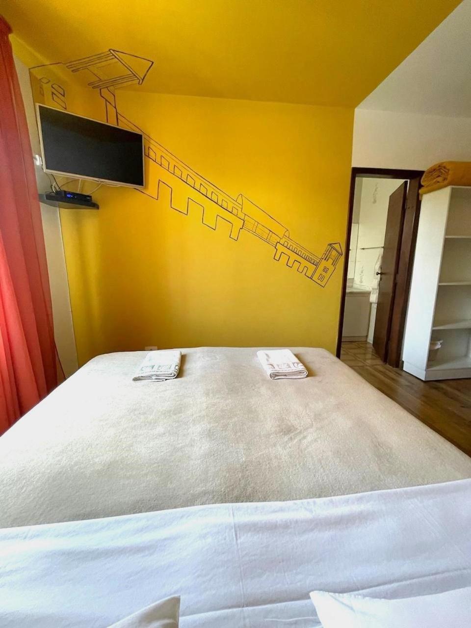 Casa Curitiba