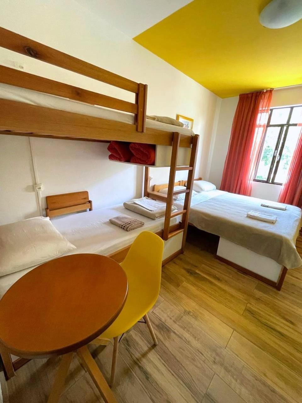 Casa Hostal *